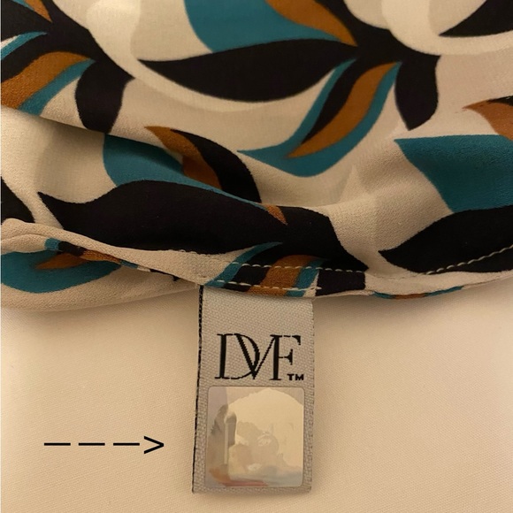 Diane Von Furstenberg DVF Sleeveless Berit Blouse Silk SIZE 0 - Picture 6 of 7